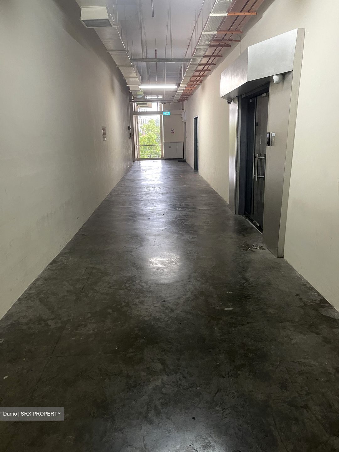 Quartz Industrial Building (D13), Factory #632920781